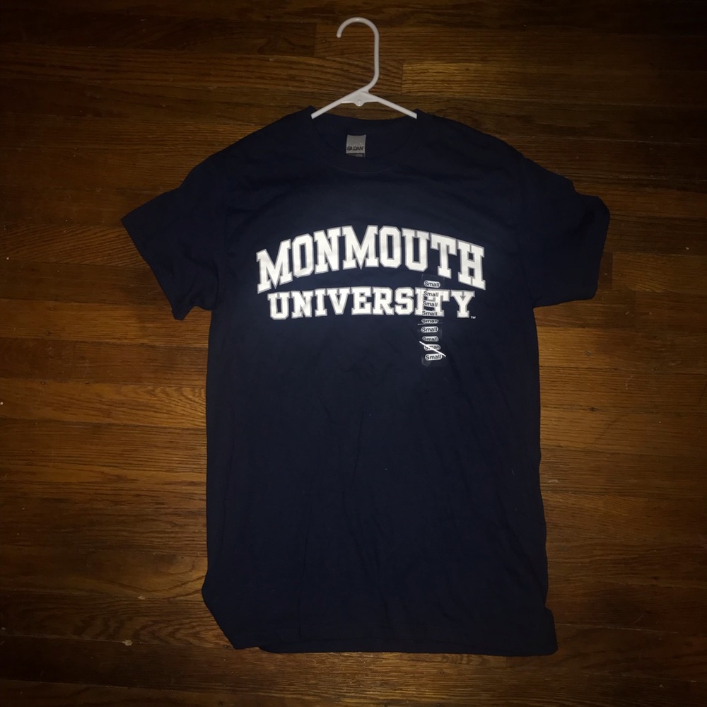 NWT Monmouth University shirt